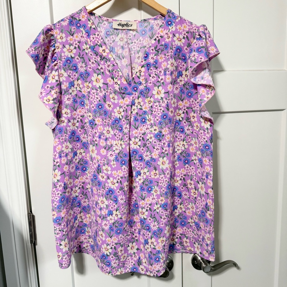 Haptics by Holly Hunter orchard Floral Ruffle Sleeve Top - Purple size large - Picture 2 of 7